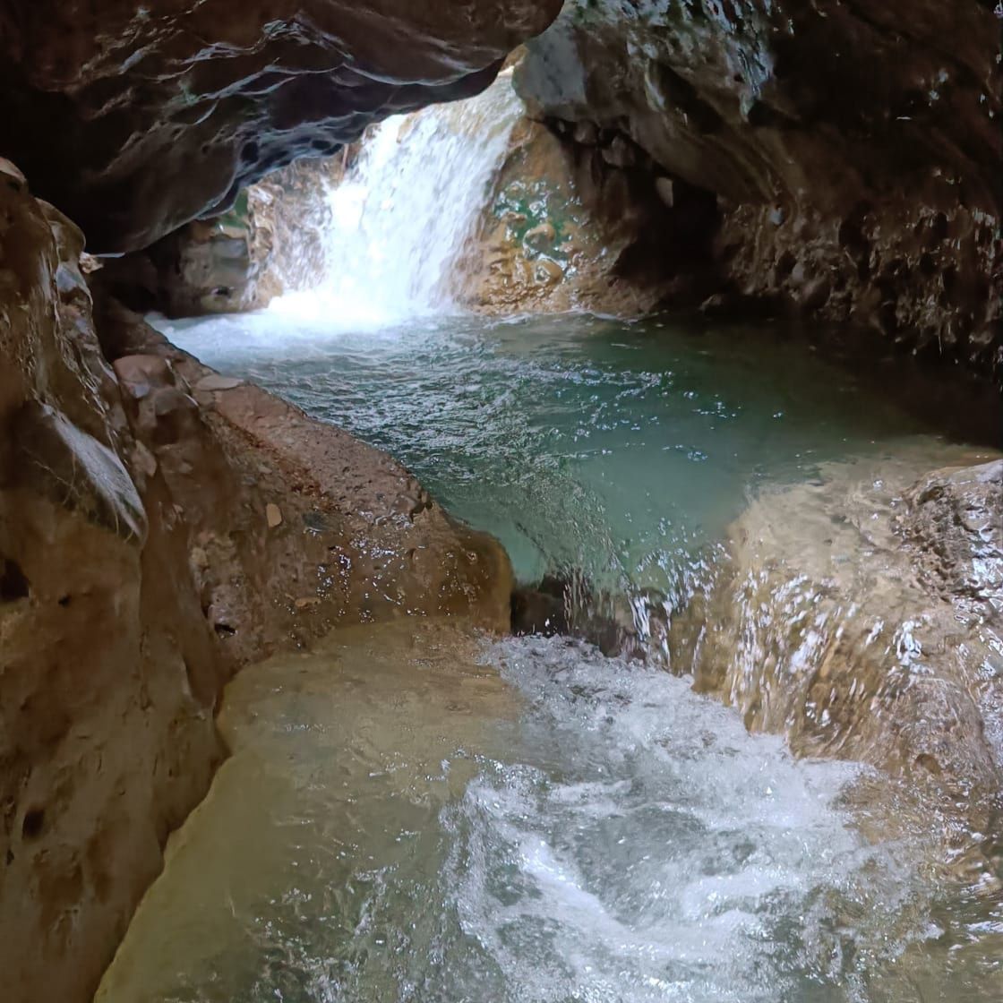 Robber’s Cave – The Hidden Natural Wonder of Dehradun